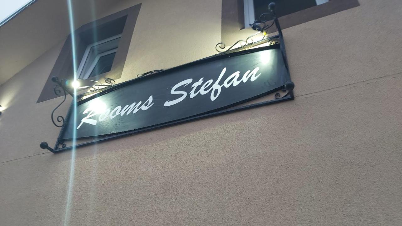 Rooms Stefan Subotica Luaran gambar