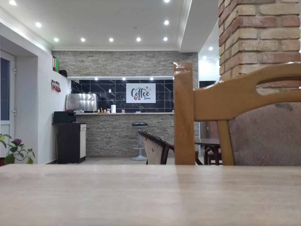 Rooms Stefan Subotica Luaran gambar