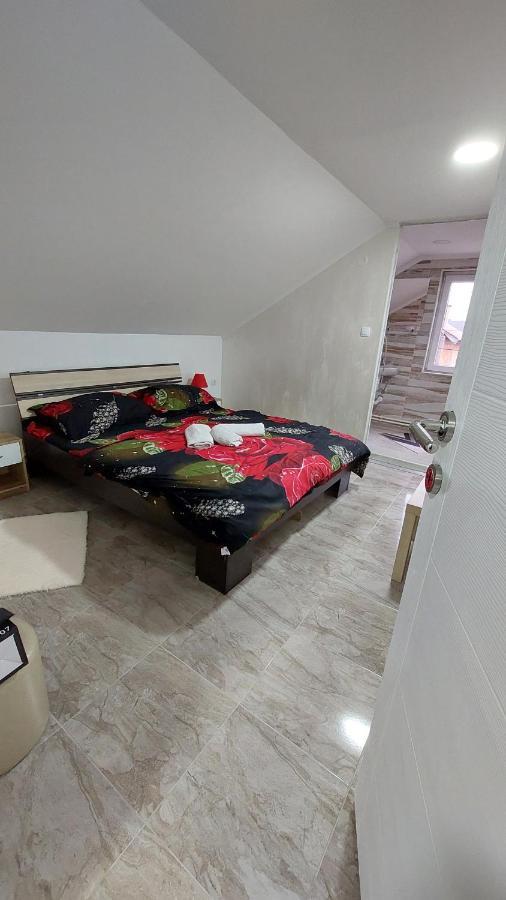 Rooms Stefan Subotica Luaran gambar