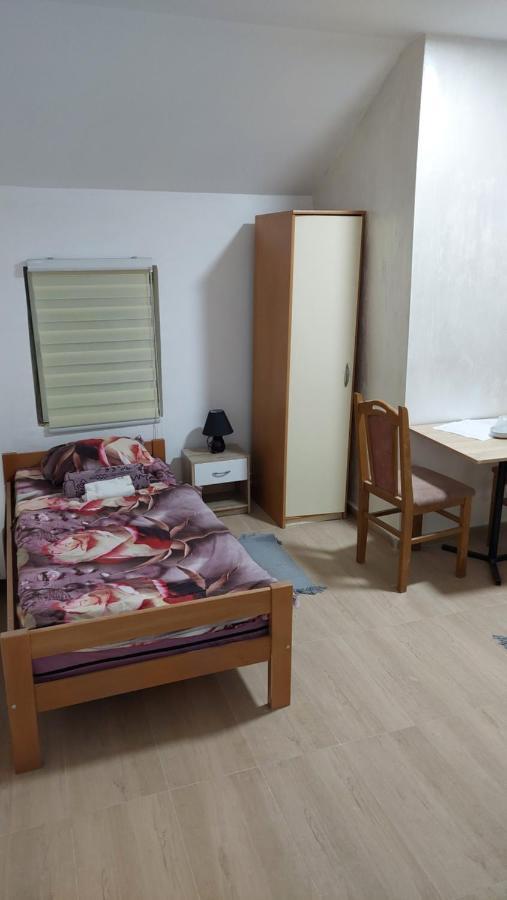 Rooms Stefan Subotica Luaran gambar