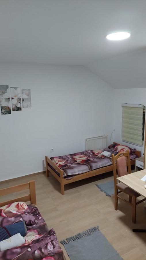 Rooms Stefan Subotica Luaran gambar